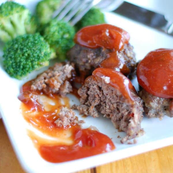 Meatballs with sauce.