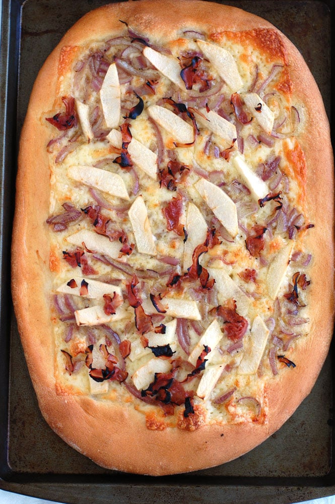 ham apple pizza