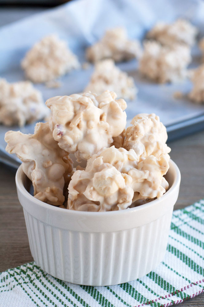 No bake peanut clusters in a bowl