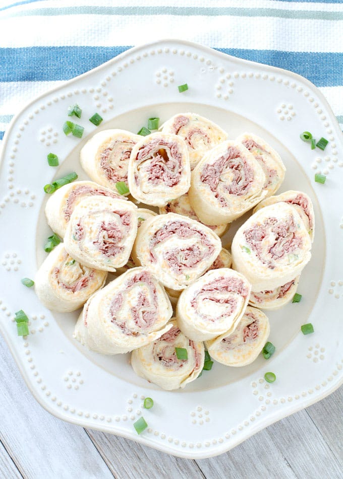 Roast Beef Tortilla Roll Ups on a plate