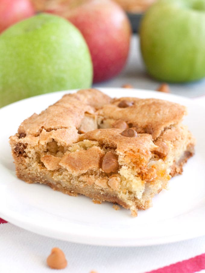 piece of apple cake Blondie square with apples.