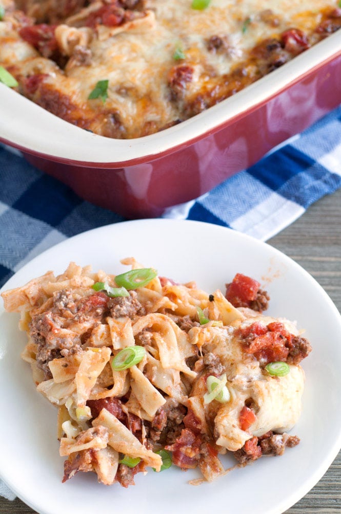 Ground beef pasta casserole Pasta and beef casserole on a plate.
