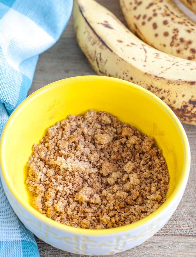 Sugar and Cinnamon in a yellow bowl