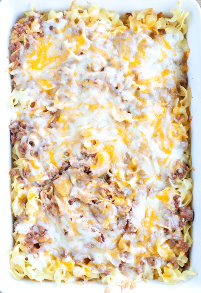 Baked Cheesy Beef and Noodle Casserole