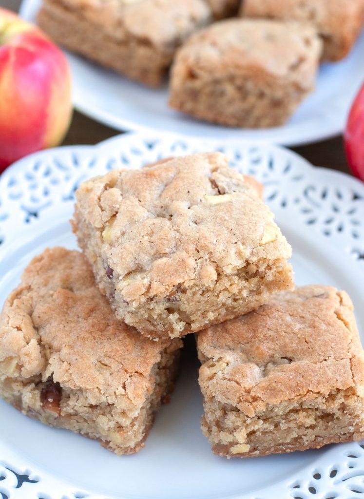 Apple Cinnamon Nut Blondies on a plate