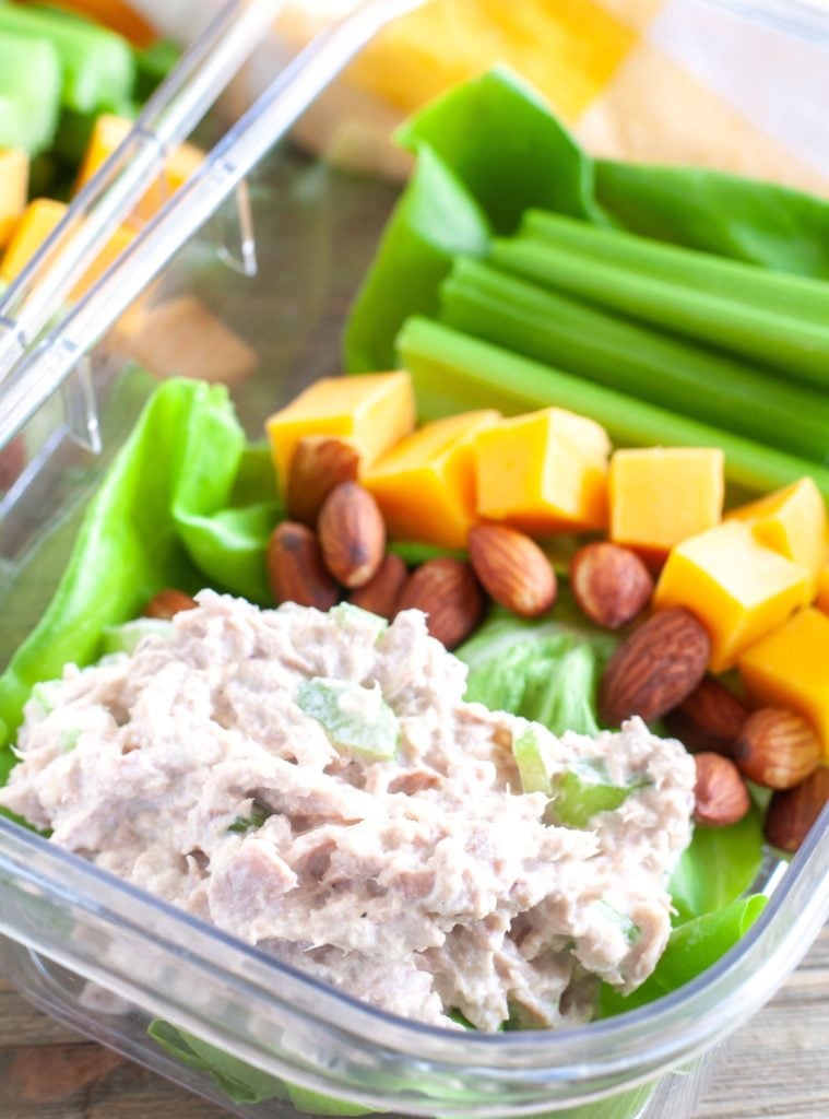 Tuna Salad, almonds, cubed cheese and celery sticks in a meal prep container