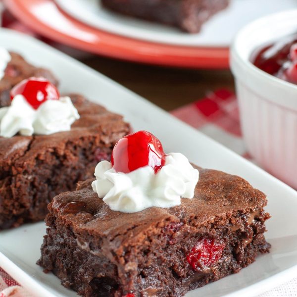 Plate with brownies.