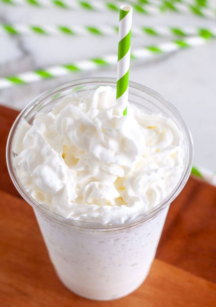 vanilla frappe with whipped cream