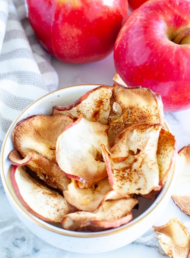 Apple chips in bowl