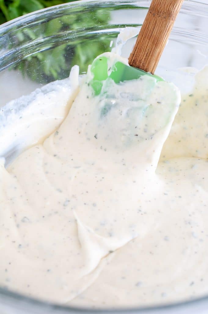 Spatula in a bowl. 