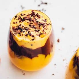 Glass with mango and chocolate.