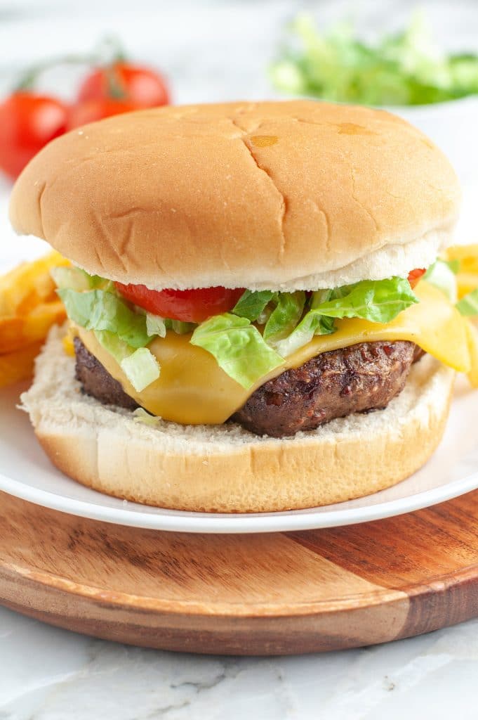 Cheeseburger on a plate. 