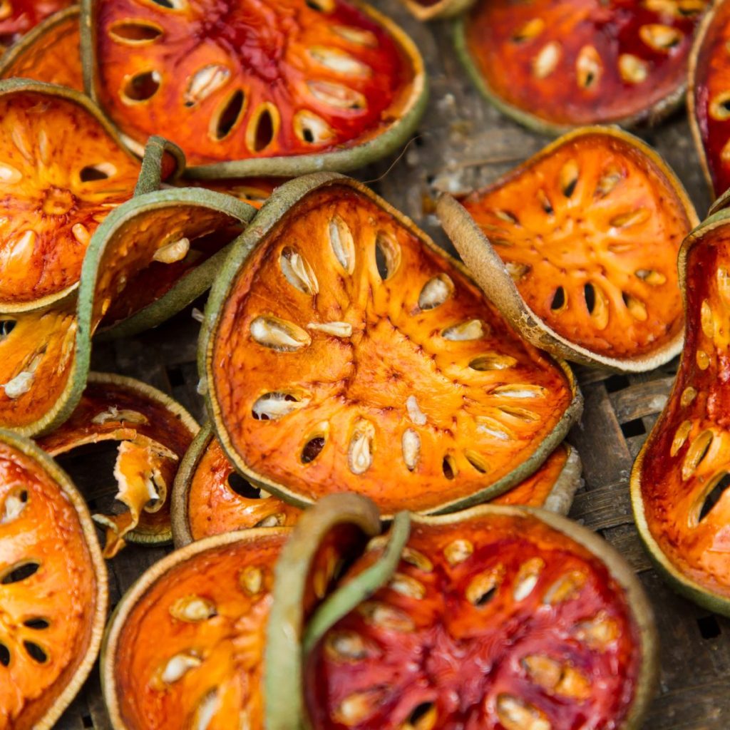 Sliced bael fruit. 