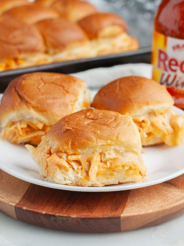 Buffalo Ranch Chicken Sliders