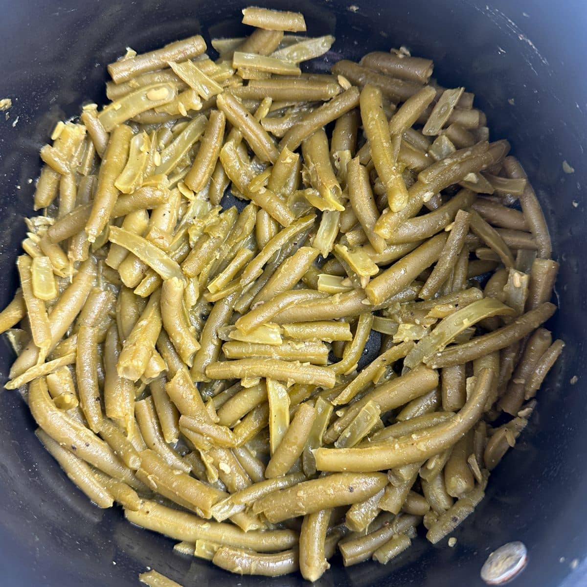 Pot of green beans.