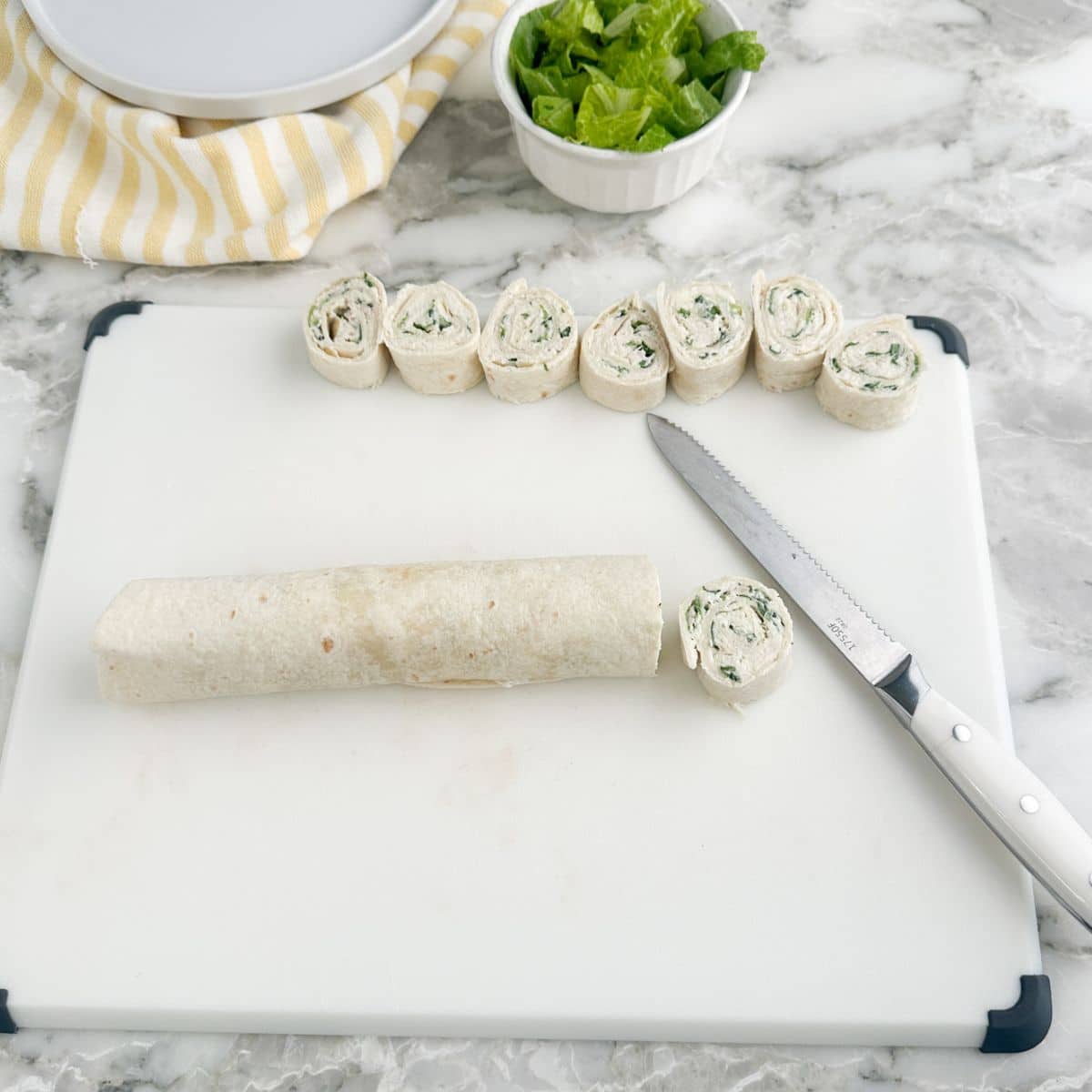 Knife with pinwheels. 