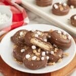 Plate of s'mores cracker cookies.